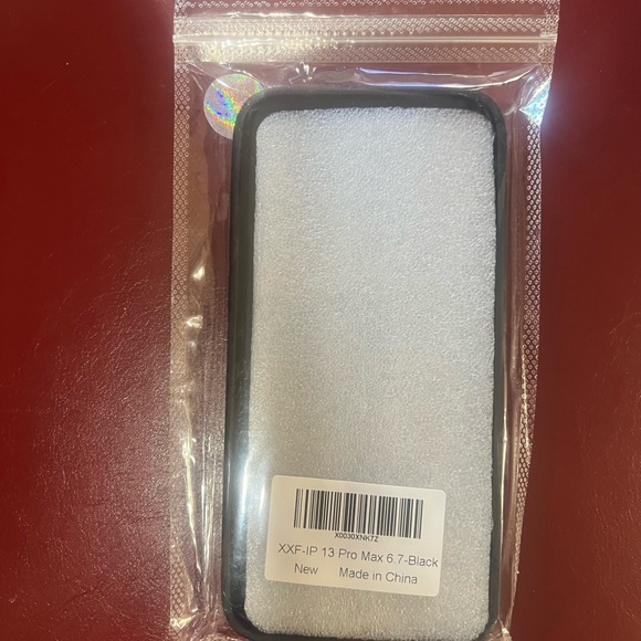 iPhone 13 promax rhinestone case color black - Picture 3 of 3